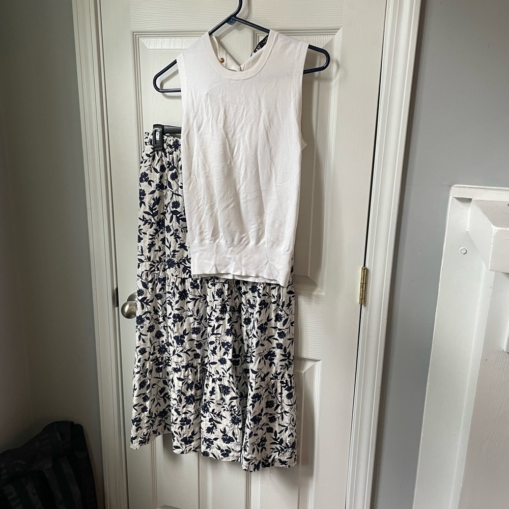 Zara sleeveless knit top